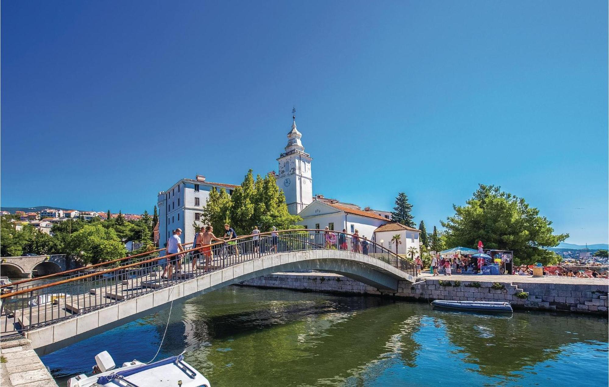 Cozy Apartment In Crikvenica With House Sea View Dış mekan fotoğraf