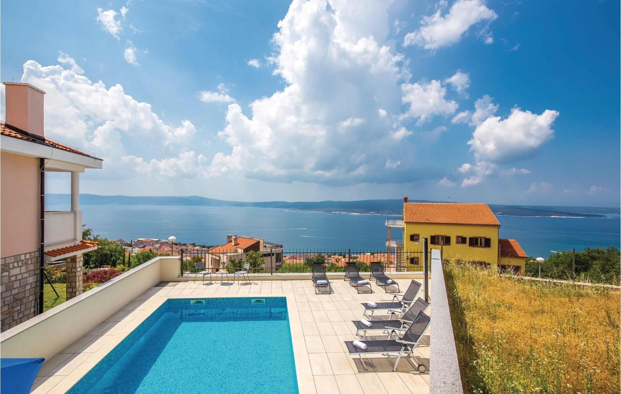 Cozy Apartment In Crikvenica With House Sea View Dış mekan fotoğraf