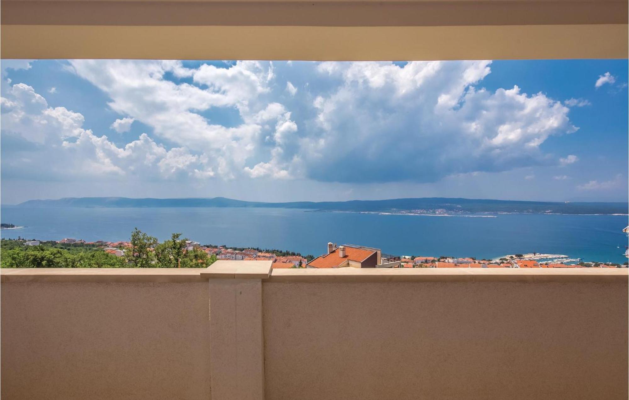 Cozy Apartment In Crikvenica With House Sea View Dış mekan fotoğraf