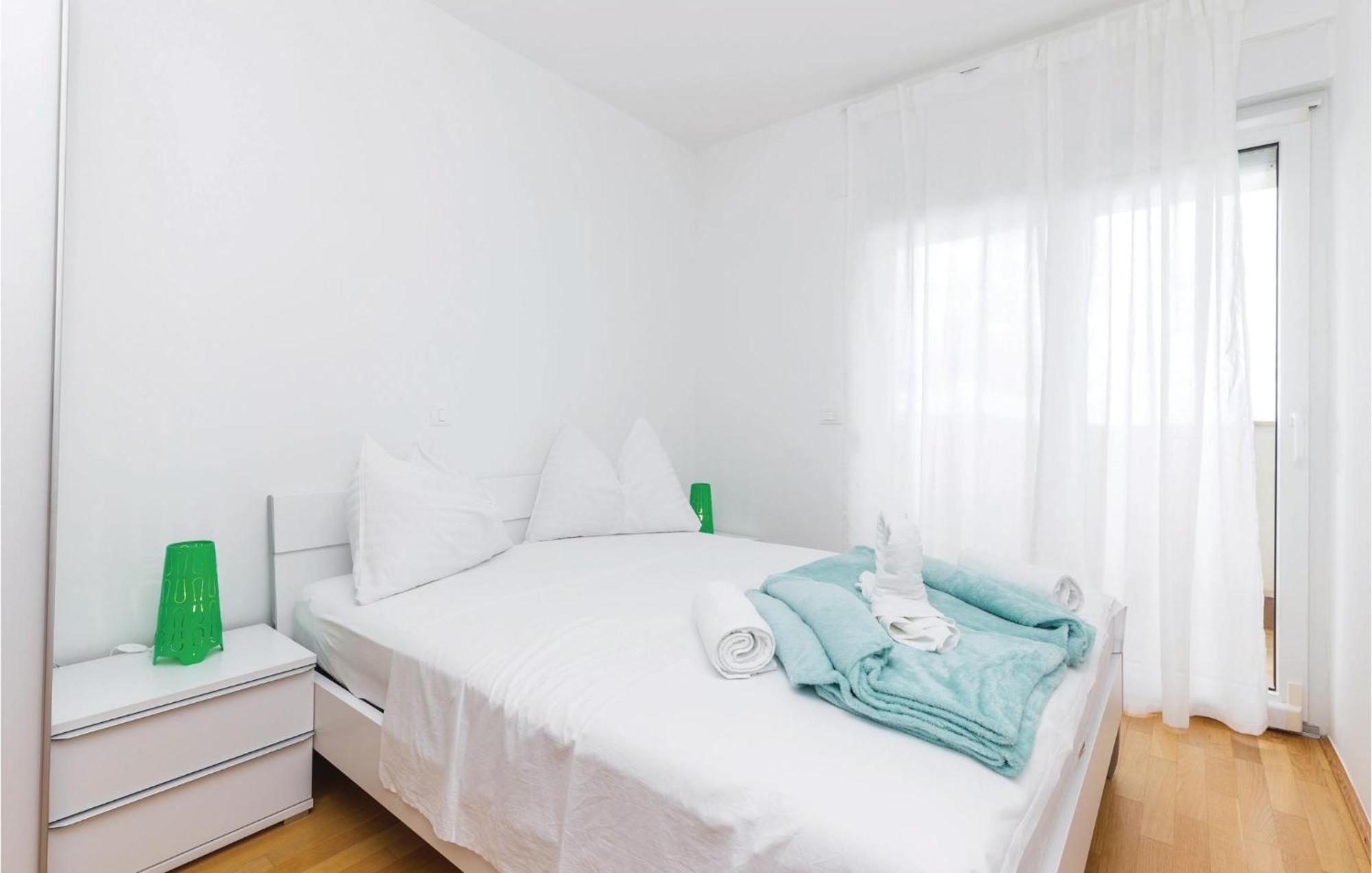 Cozy Apartment In Crikvenica With House Sea View Dış mekan fotoğraf