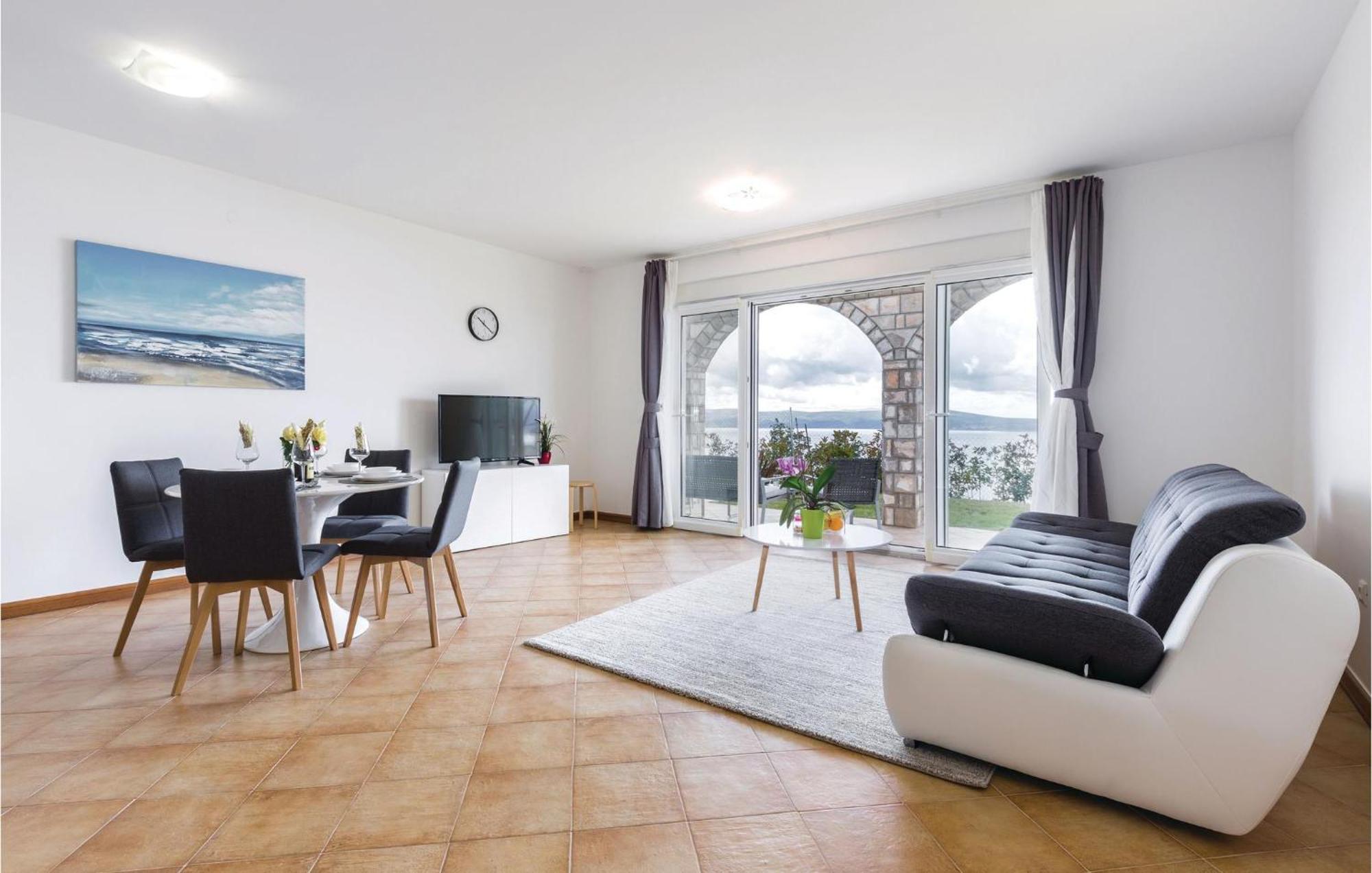 Cozy Apartment In Crikvenica With House Sea View Dış mekan fotoğraf