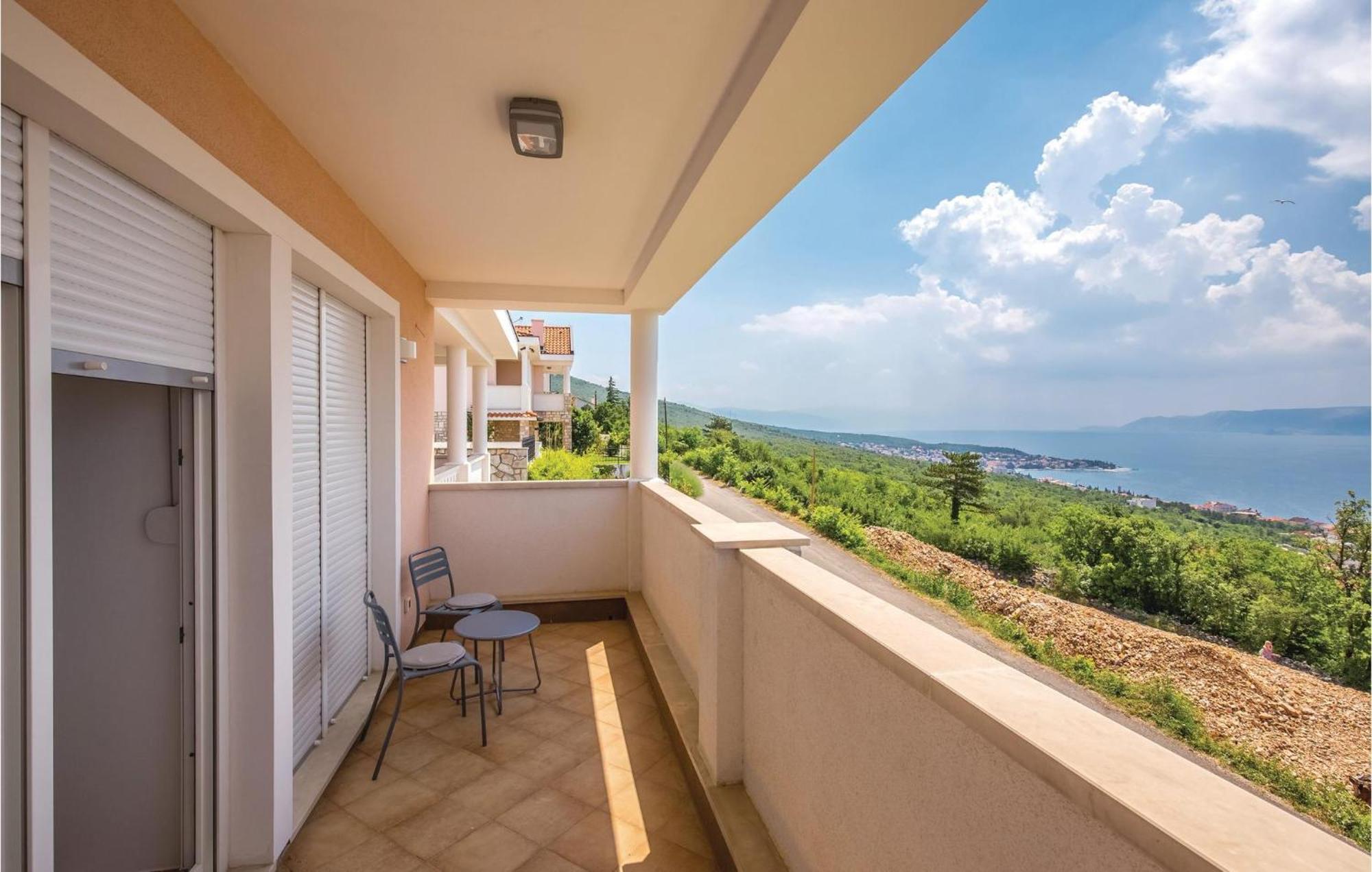 Cozy Apartment In Crikvenica With House Sea View Dış mekan fotoğraf